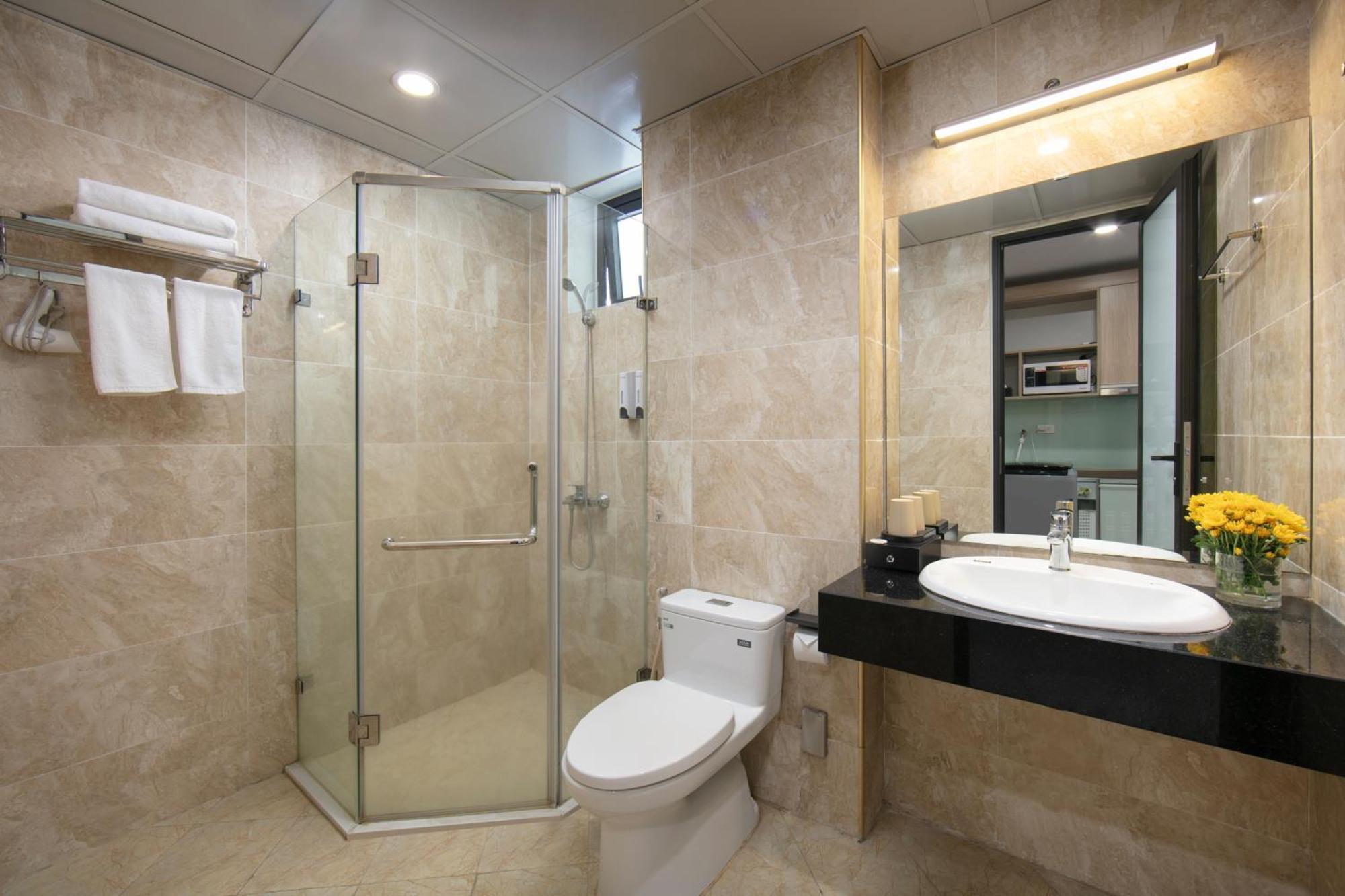Hb Serviced Apartment - Lac Long Quan Hanoi Bagian luar foto
