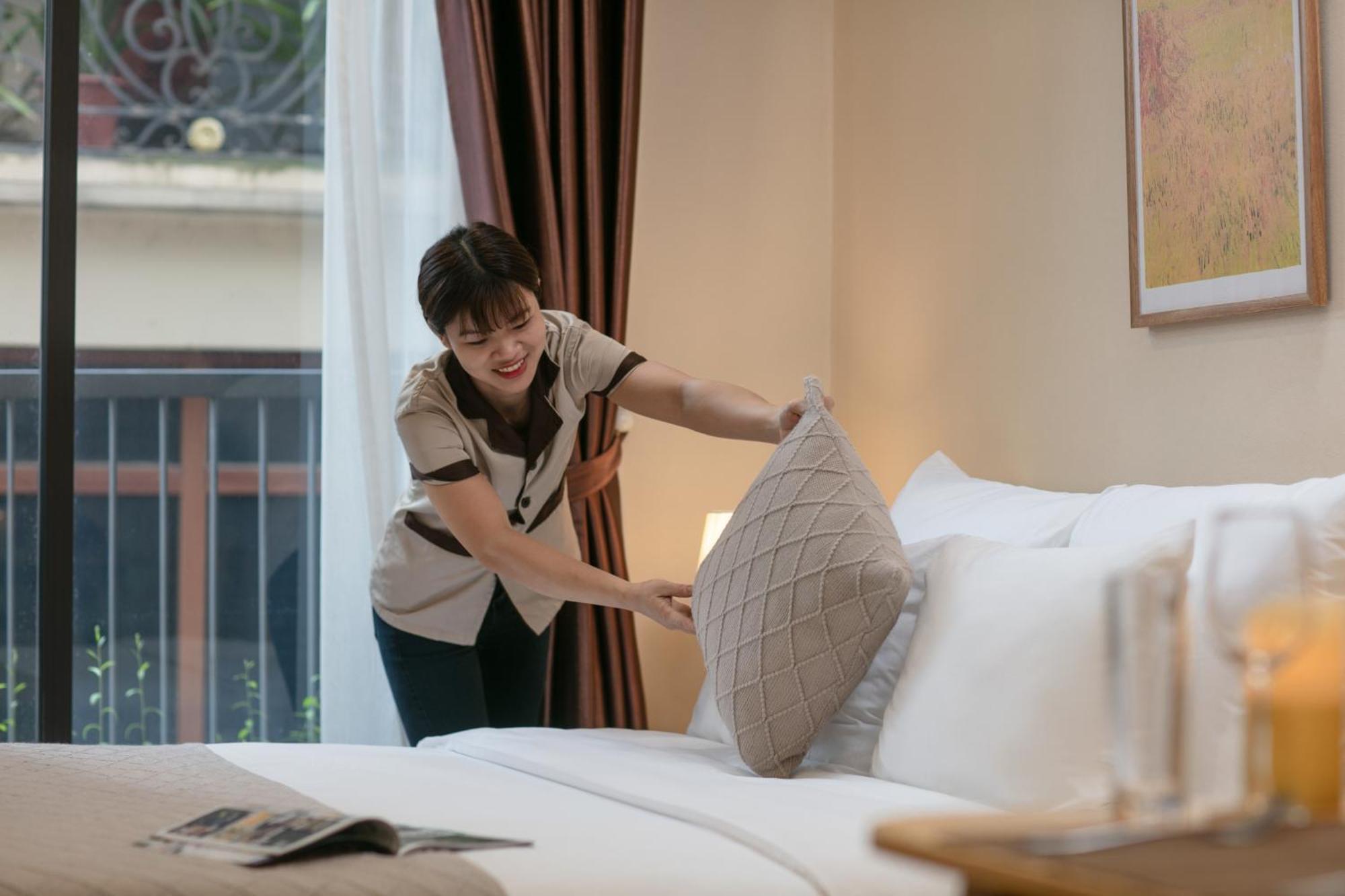 Hb Serviced Apartment - Lac Long Quan Hanoi Bagian luar foto
